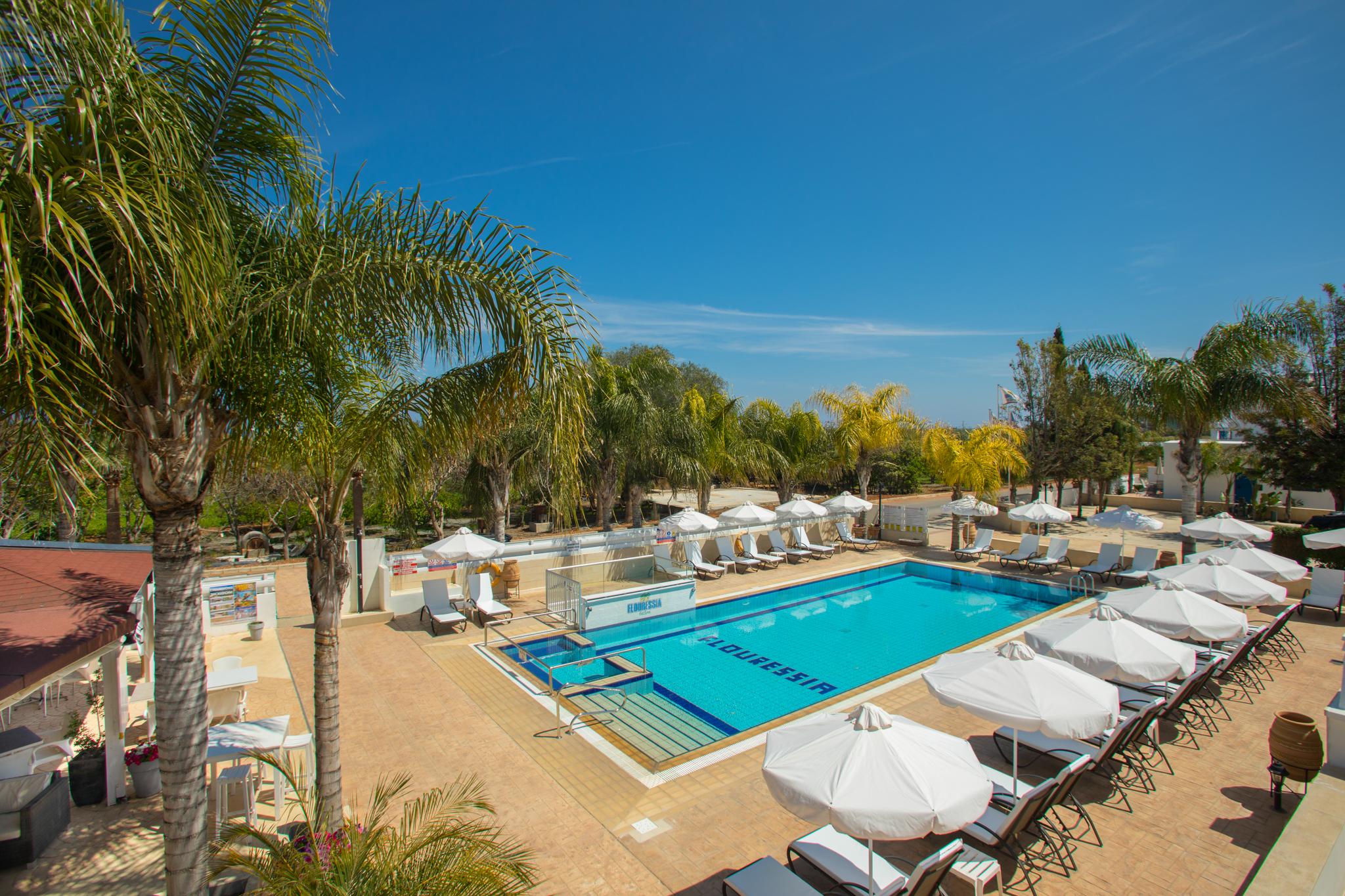 Flouressia Gardens Aparthotel Protaras Exterior photo