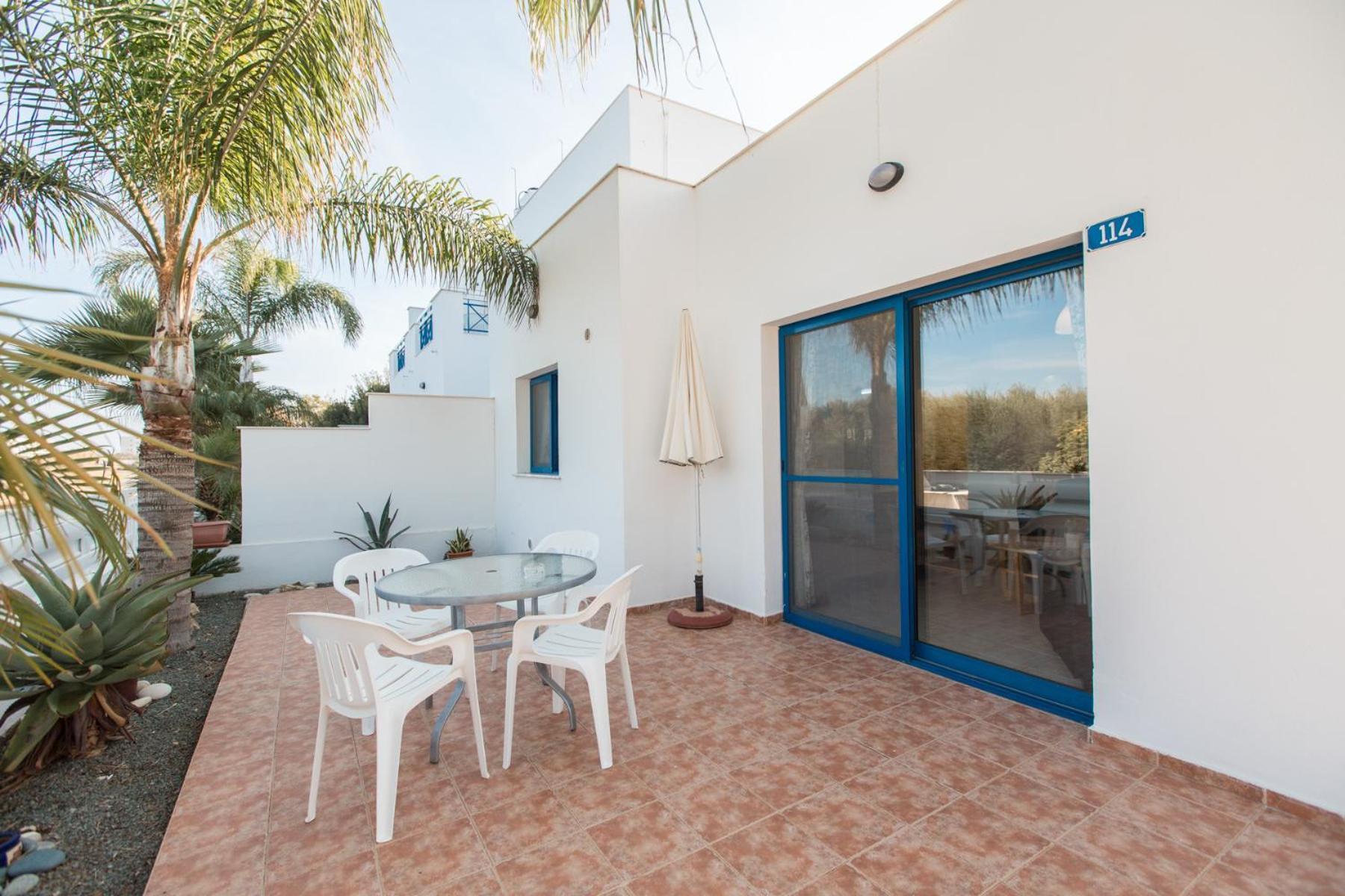 Flouressia Gardens Aparthotel Protaras Room photo